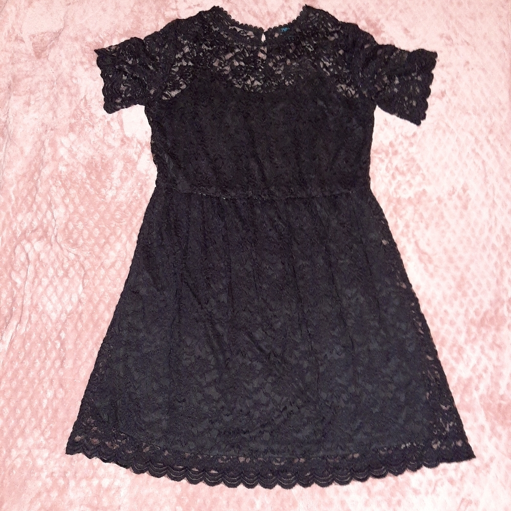 NWOT 🖤 rue21 Dress
